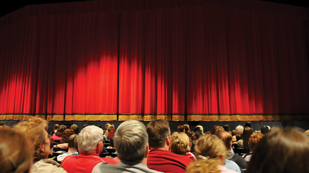 ACT-RRAZ-ShowGoers