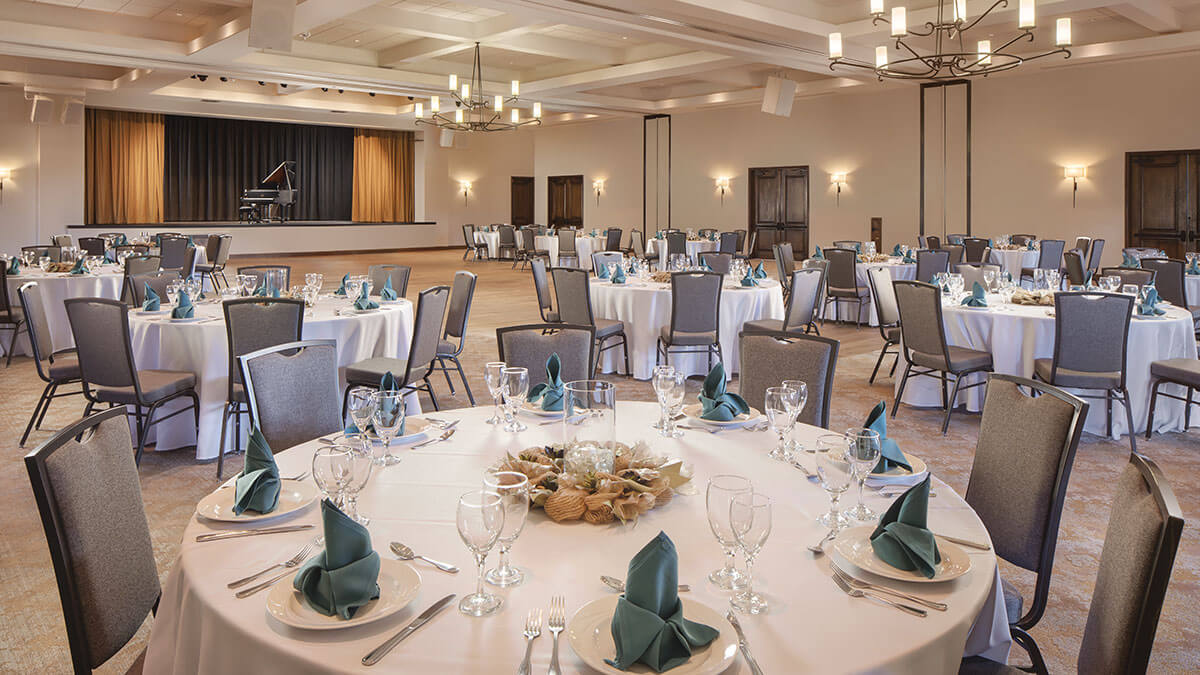 QC-Madera-Ballroom