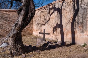 Quail Creek Photo Club The photo Spanish Mission Grave, by John Tubbs, placed third.